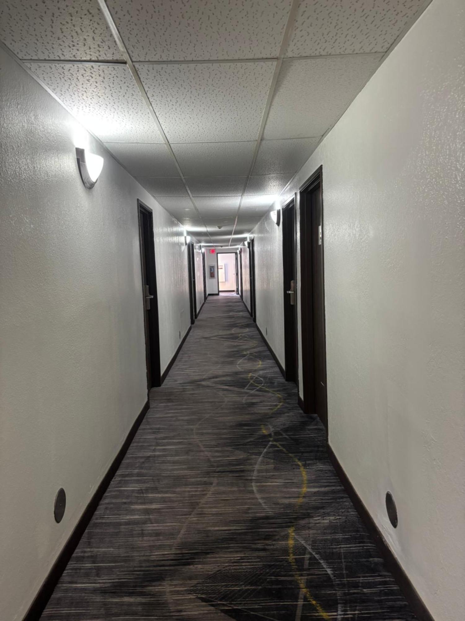 Super 8 By Wyndham Mundelein/Libertyville Area Zewnętrze zdjęcie